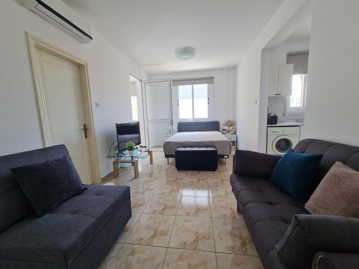 Paphos Laertis 2 Complex, Studio Apartment 106 - By Imh Travel & Tours מראה חיצוני תמונה