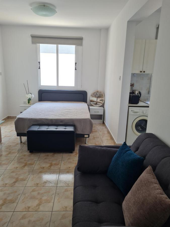 Paphos Laertis 2 Complex, Studio Apartment 106 - By Imh Travel & Tours מראה חיצוני תמונה